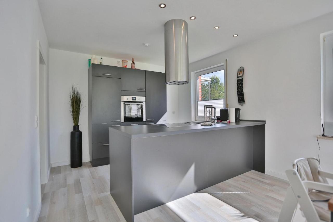 Ferienhaus Glockenstrasse Ferienwohnung Ostseehoehe Appartement 1 Шарбойц Екстер'єр фото