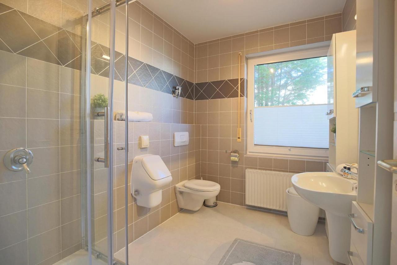 Ferienhaus Glockenstrasse Ferienwohnung Ostseehoehe Appartement 1 Шарбойц Екстер'єр фото