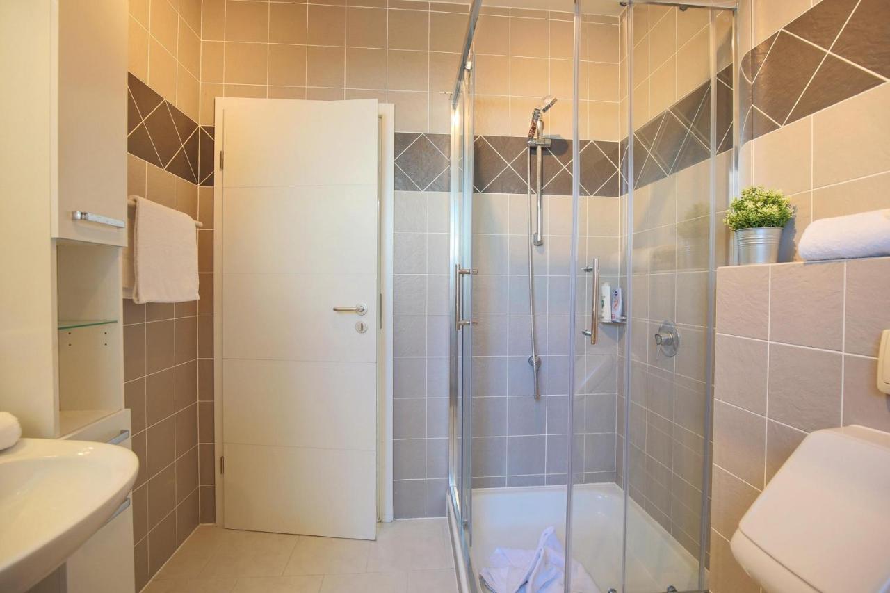 Ferienhaus Glockenstrasse Ferienwohnung Ostseehoehe Appartement 1 Шарбойц Екстер'єр фото